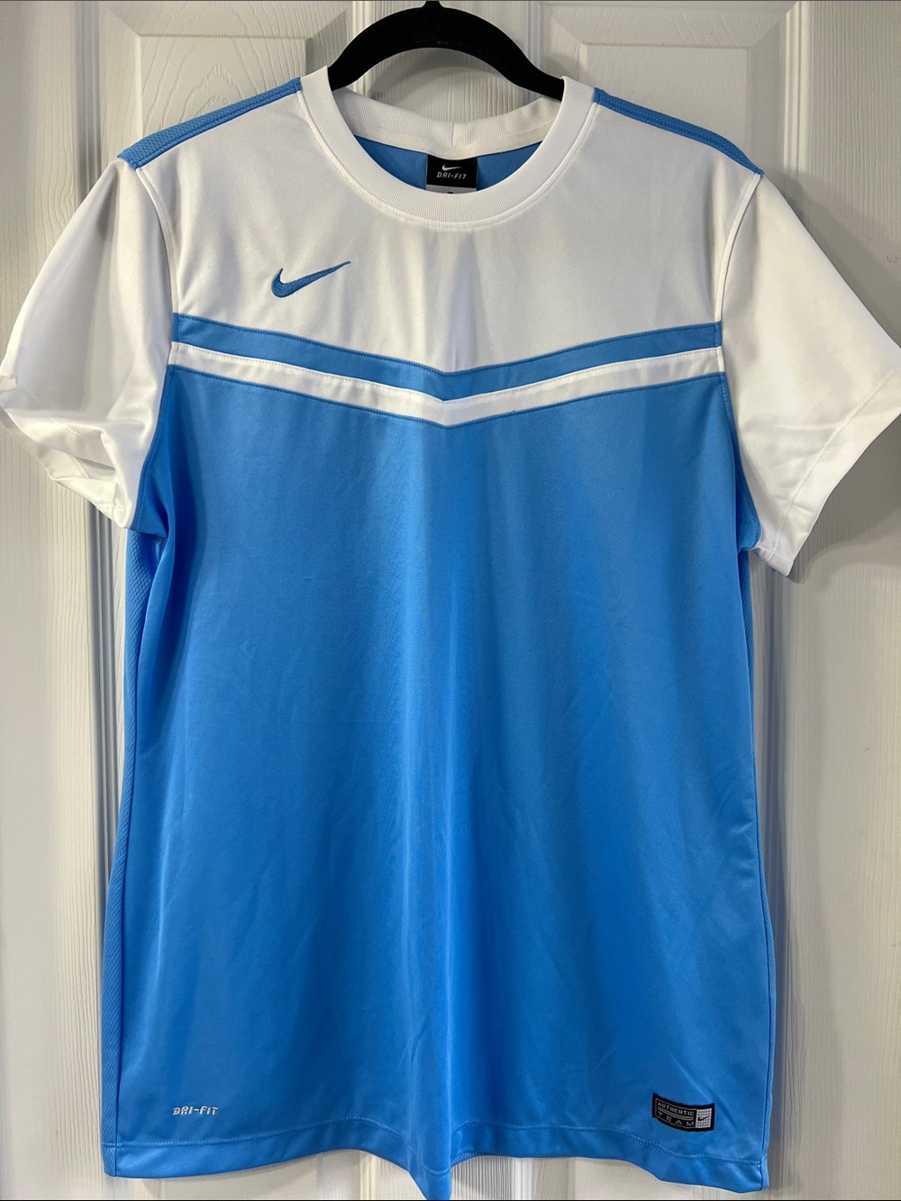 Nike Men’s Light Blue and White Athletic Jersey